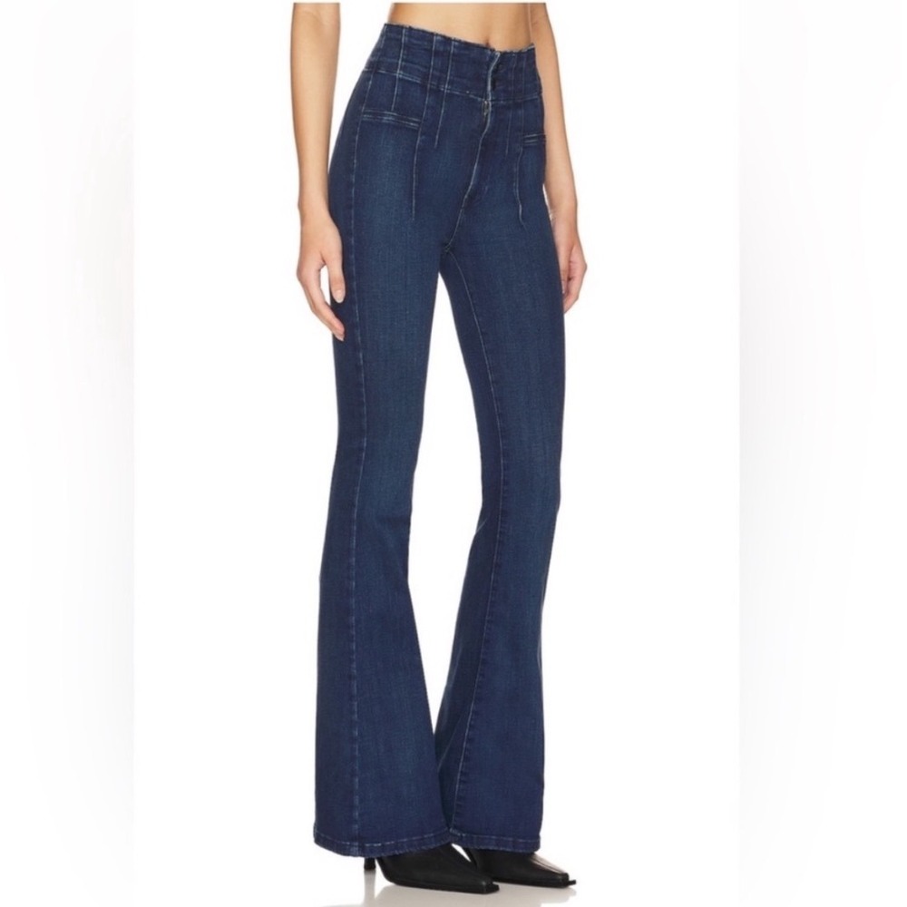 We The Free Jayde High Rise Flare Leg Jeans Dark Wash Size 27